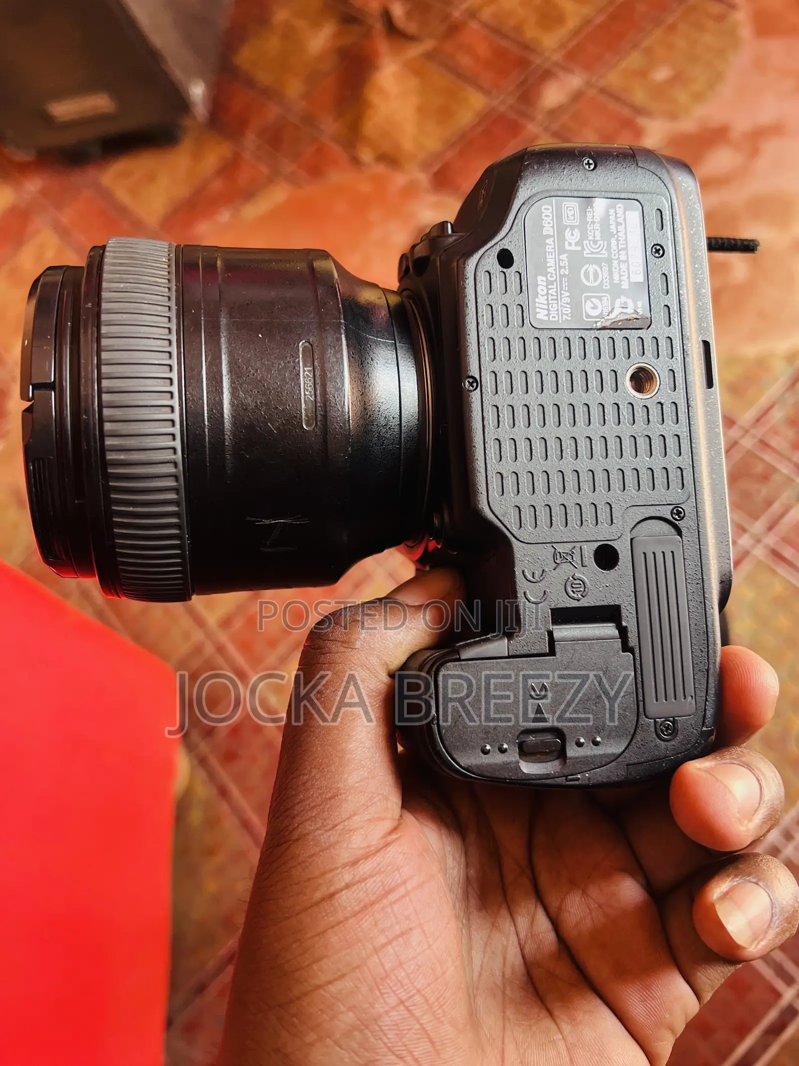 Nikon D600 in Perfect Condition With 85mm Lens All Perfect