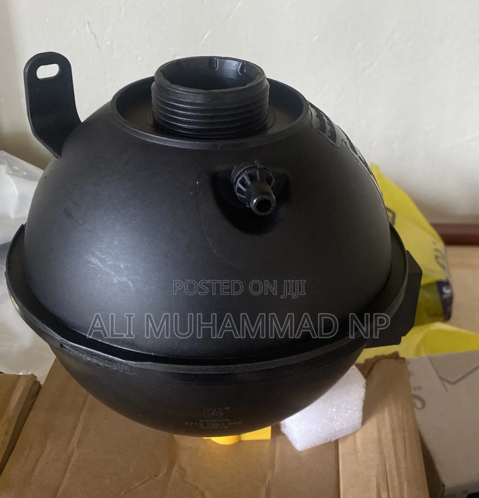 BMW Expension Tank for X1 E90