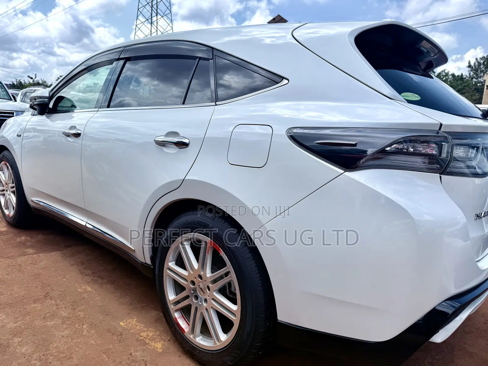 Toyota Harrier 2.0 Turbo 2017 Off white