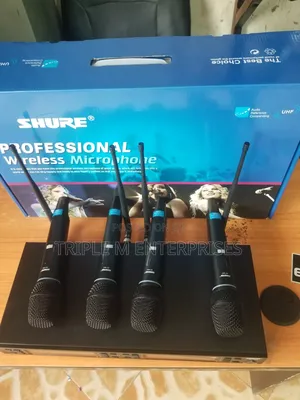 Professional Wireless Microphone Shure