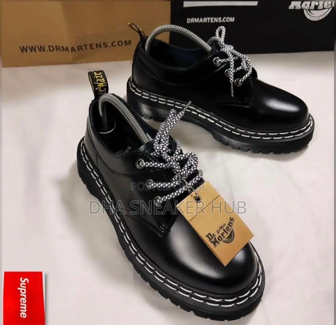 Dr Martens Small Sole With Mixed Laces