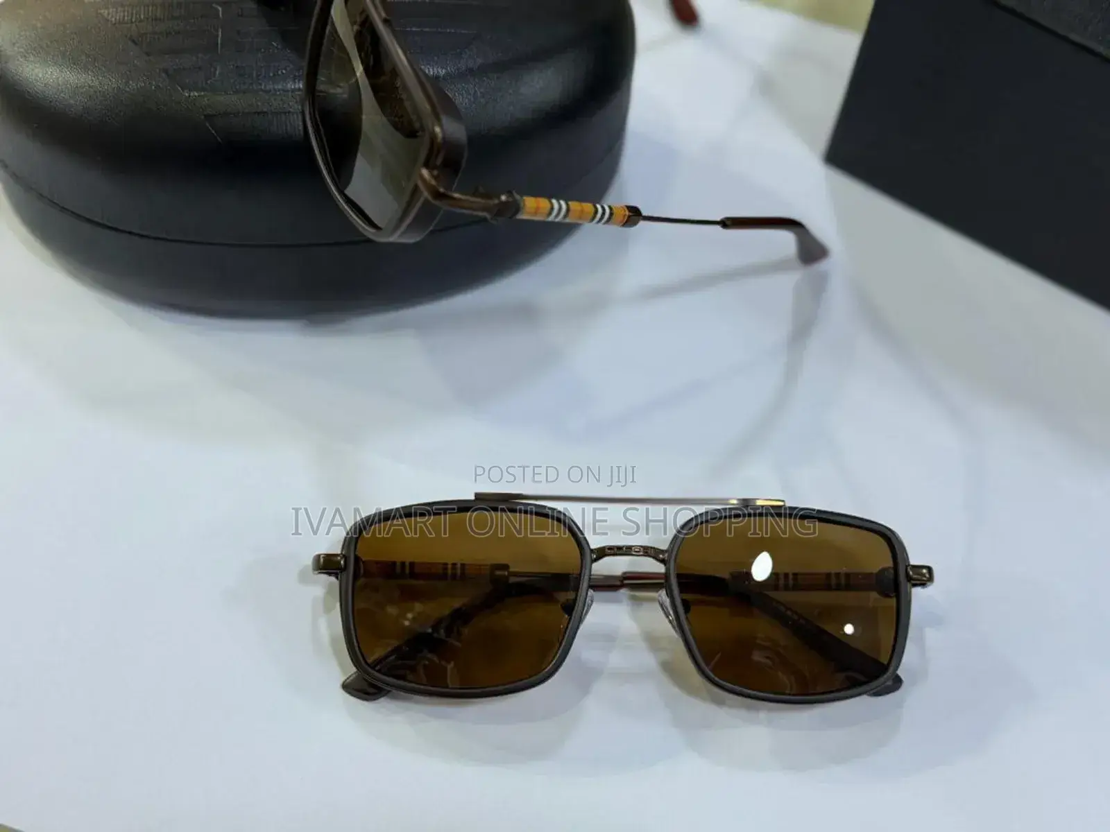 Fashion / Designer Sunglasses - Different Designs and Styles