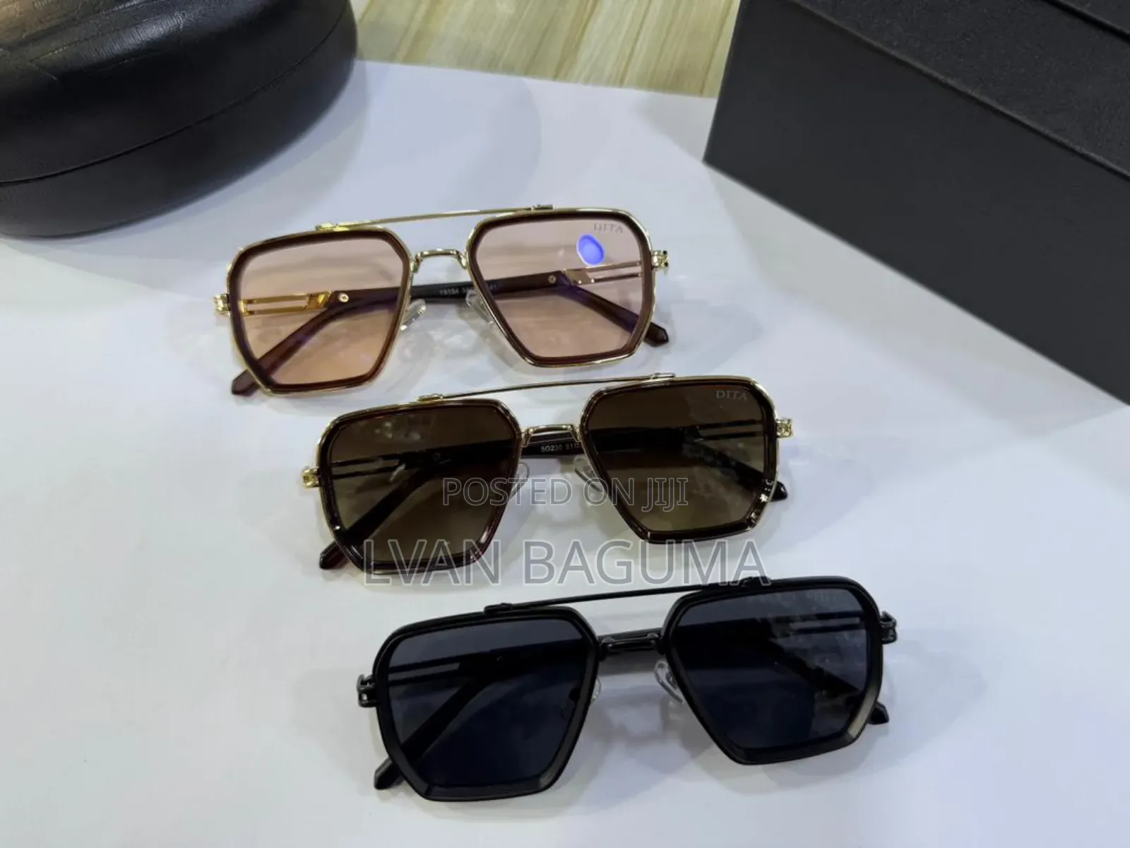 Fashion / Designer Sunglasses - Different Designs and Styles