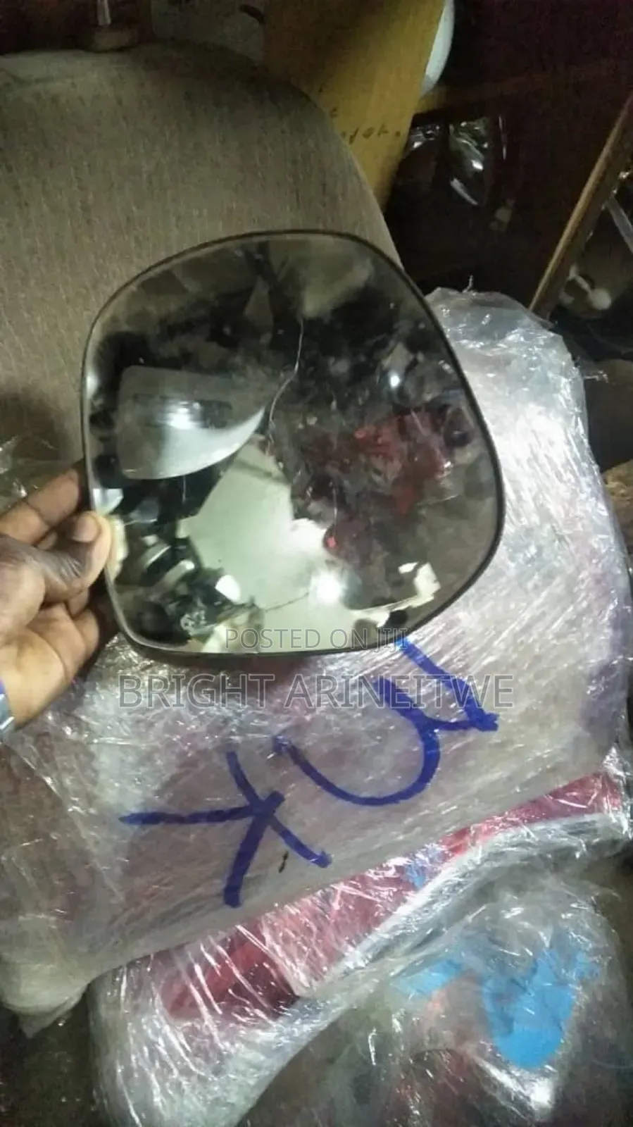 Side Mirror Plate for Toyota Land Cruiser VXL