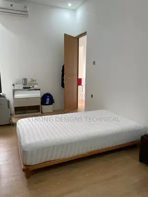 4 by 6 Ft Low Wooden Bed. ( 17 Cm Off the Floor)