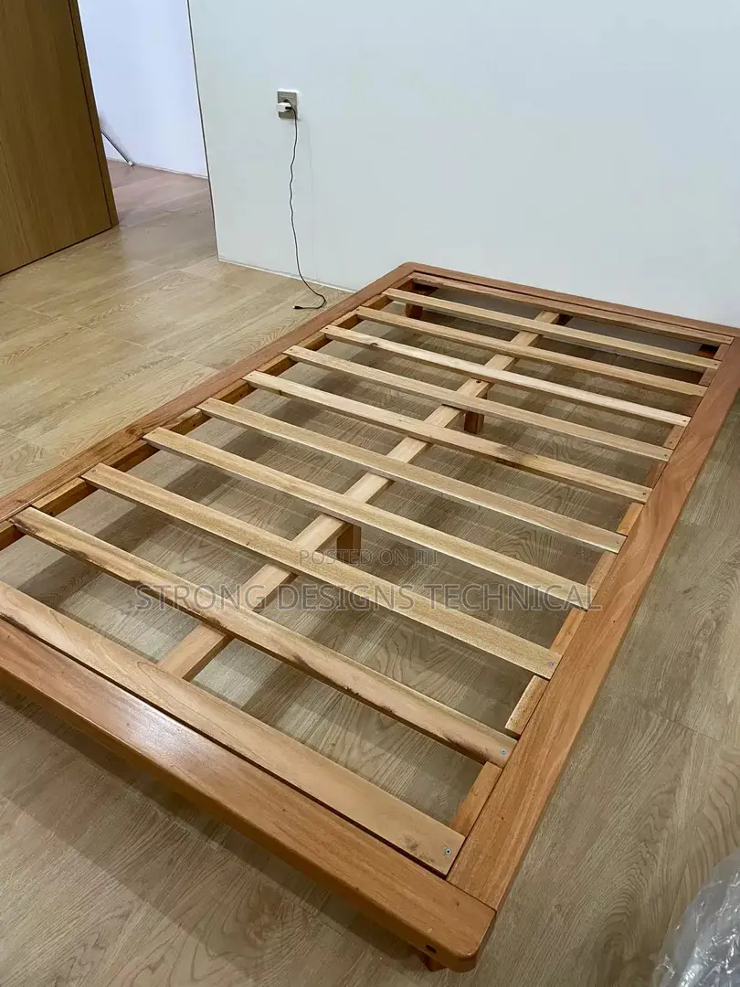 4 by 6 Ft Low Wooden Bed. ( 17 Cm Off the Floor)