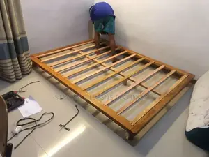 5 by 6 Ft 17cm Height Queen Size Bed.