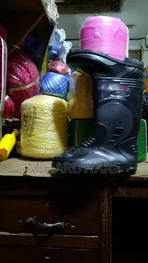 Shoes "Safety"And Gumboots