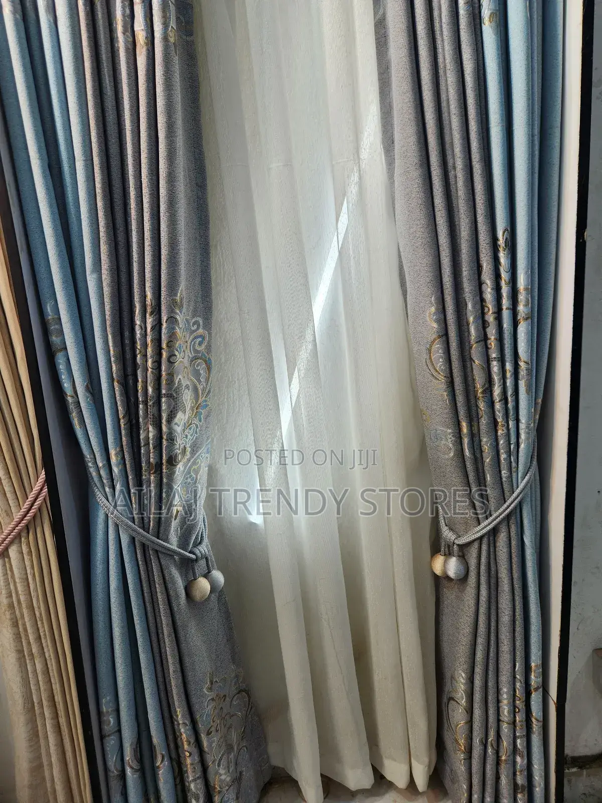 Heavy Affordable Curtains Per Metre