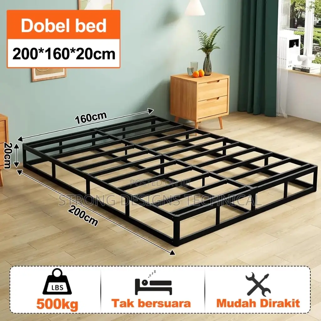 5 X 6 Ft Metal Queen Size Bed.