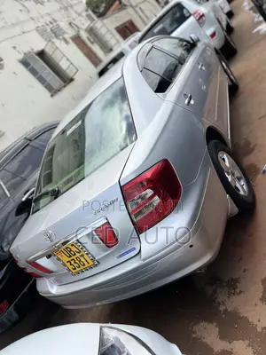 Toyota Premio 2005 Silver