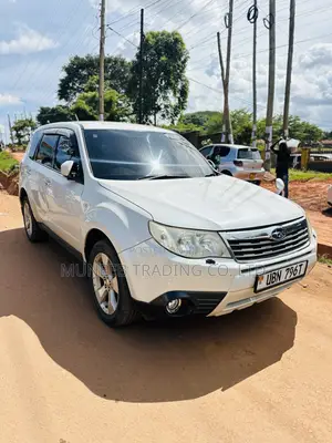 Subaru Forester 2.0D X 2010 White