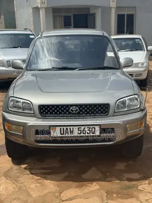 Photo - Toyota RAV4 Automatic 2000 Gray