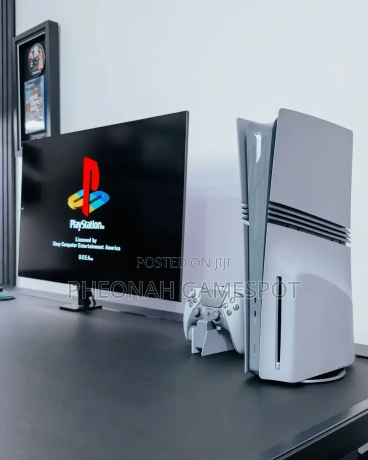 Playstation 5 Pro. Comes With 3 Games and 1 Controller