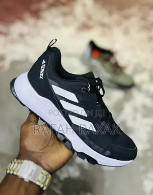 Original Black/White Adidas Terrex GTX Casual Hiking Sneaker