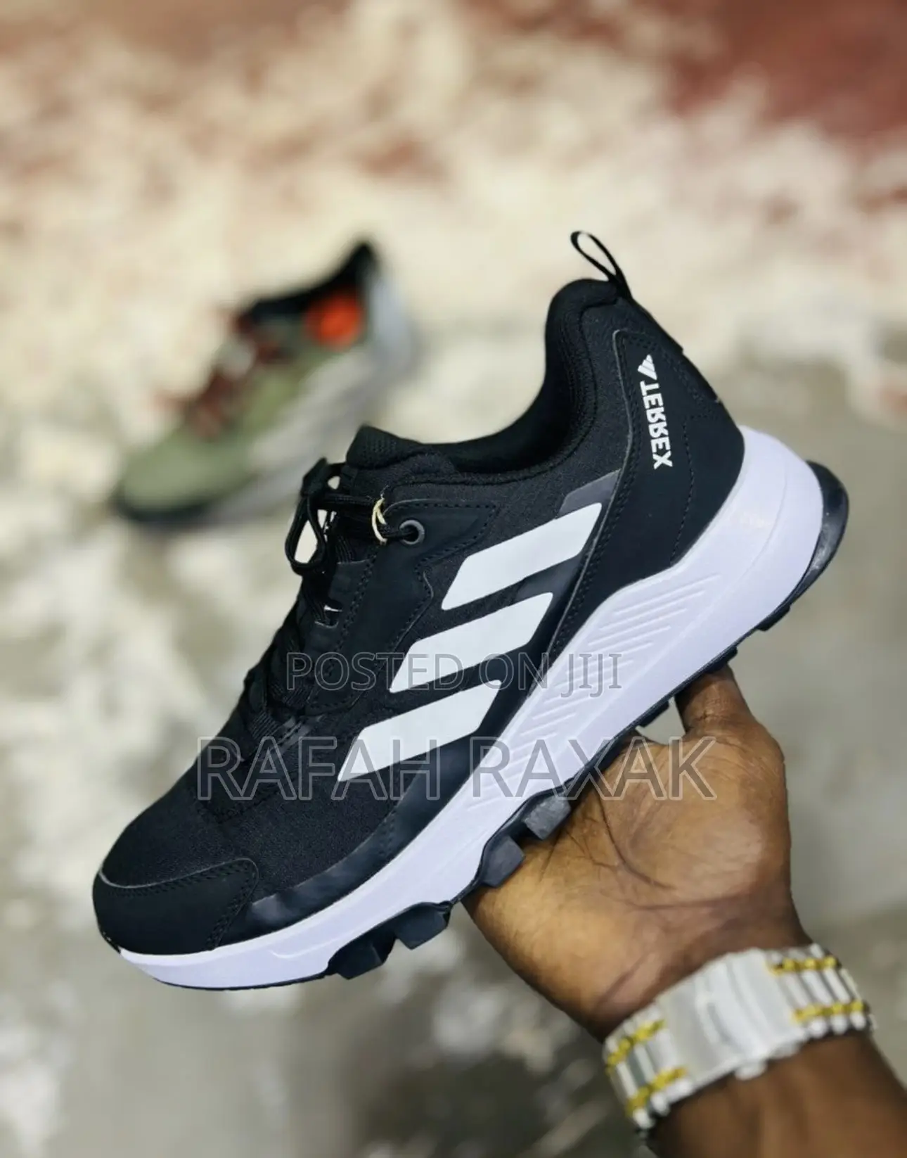 Original Black/White Adidas Terrex GTX Casual Hiking Sneaker