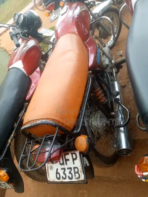 Bajaj Boxer 100 2022 Red
