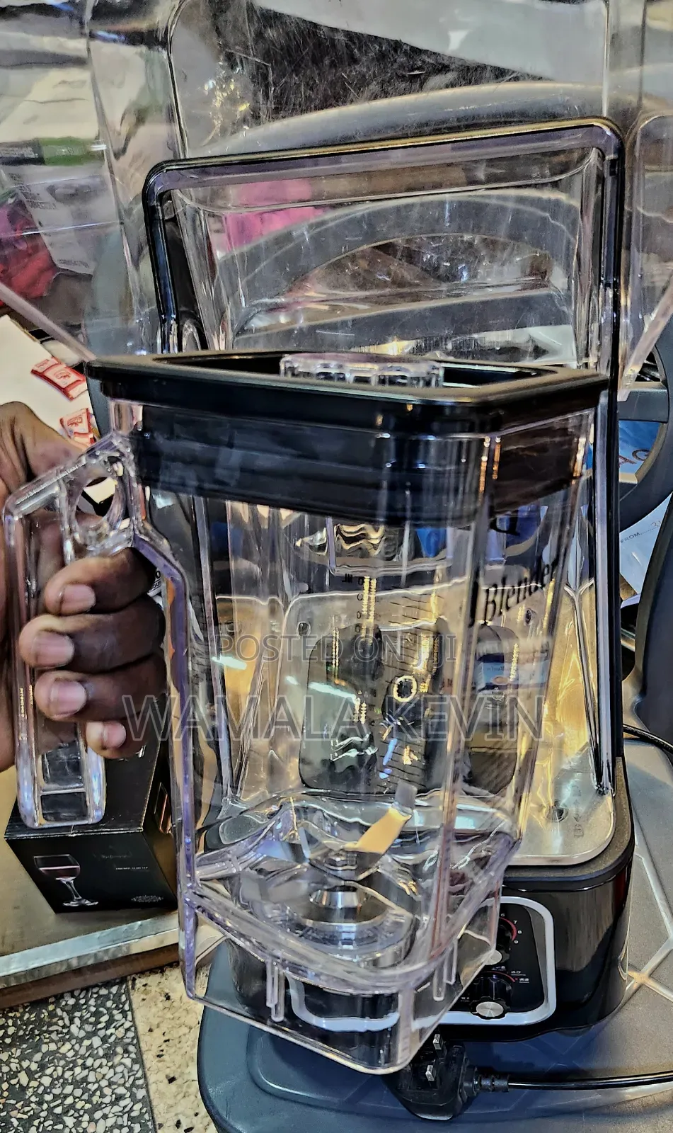 Commercial Smoothie Blender