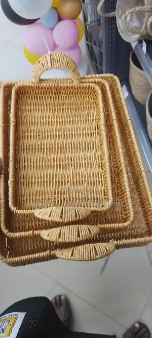 Wooven Tray Square Set