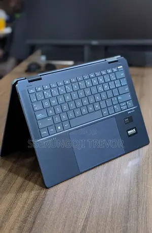 New Laptop HP Spectre 14 32GB Intel Core I7 SSHD (Hybrid) 512GB