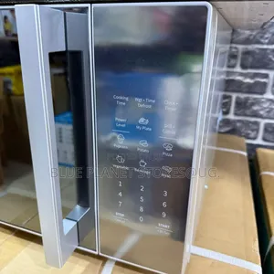 Hisense 25litres Digital Microwave Oven With a Grill.