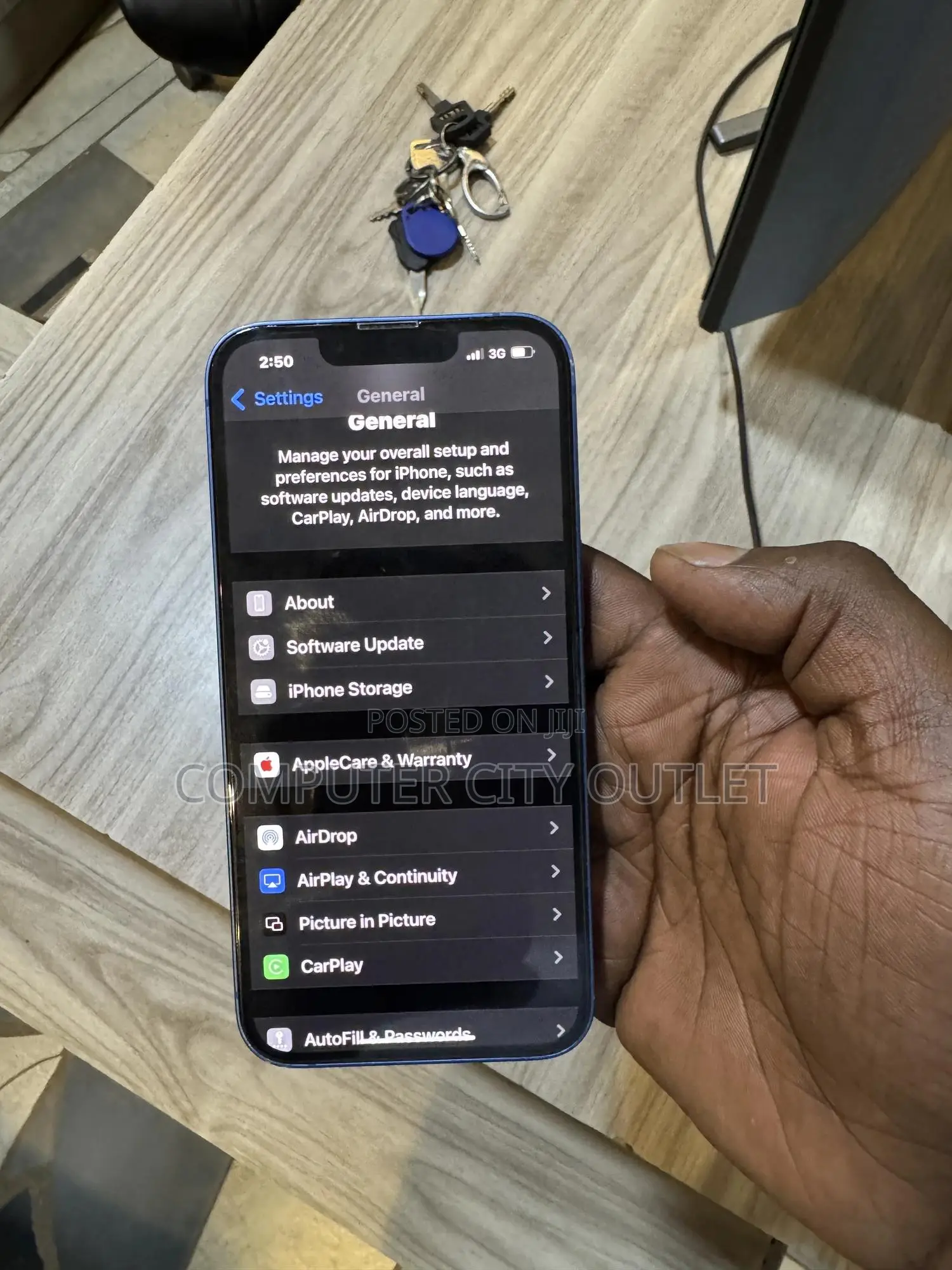 New Apple iPhone 13 128 GB Blue