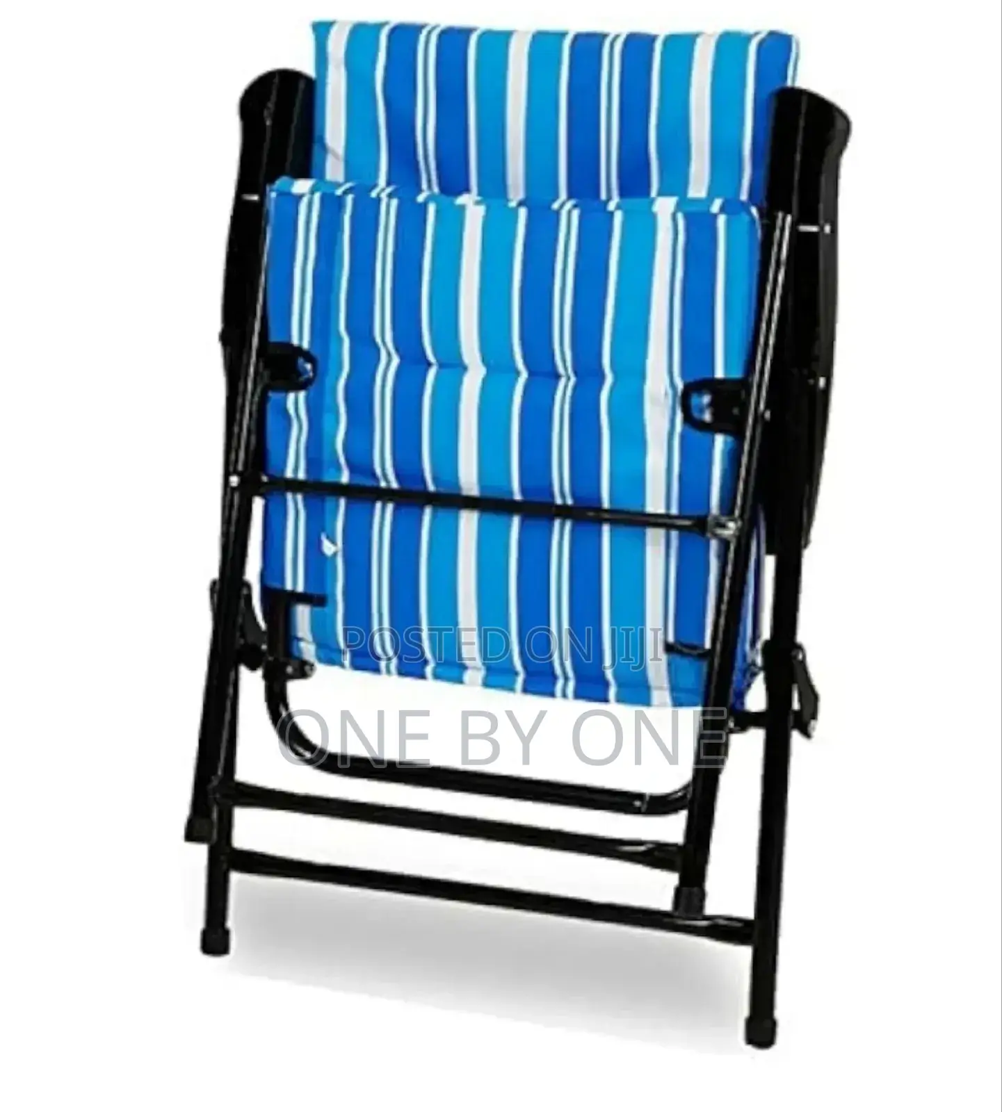 Folding Camping Chair With Cushion Beach for Garden Balcony.