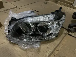 Rav4 2006 Headlight