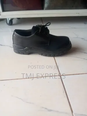 Baje Quality School Shoes ,Primary Level ,Girls and Boys