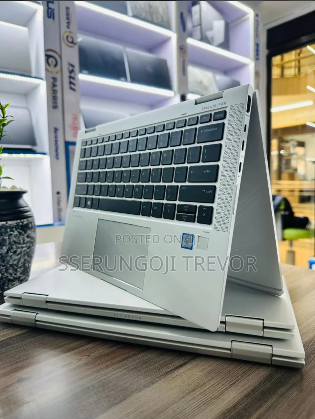 Laptop HP EliteBook 1040 G4 8GB Intel Core I5 SSHD+SSD 256GB