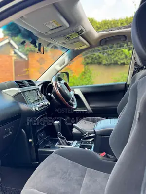 Toyota Land Cruiser Prado 2.8 D-4D 2016 Black