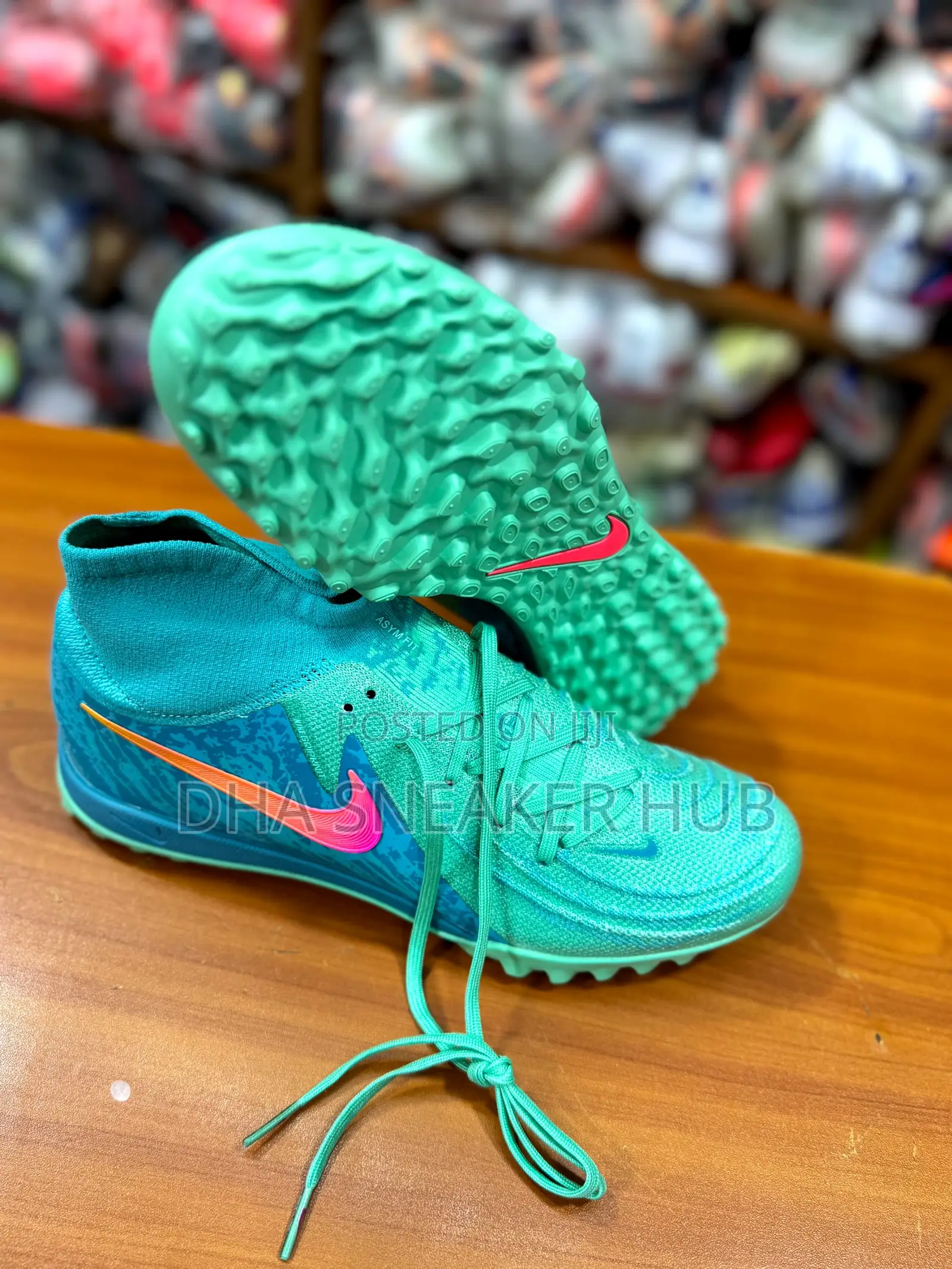 Fair Play Soccer Boots/Football Boots Light Green and Pink