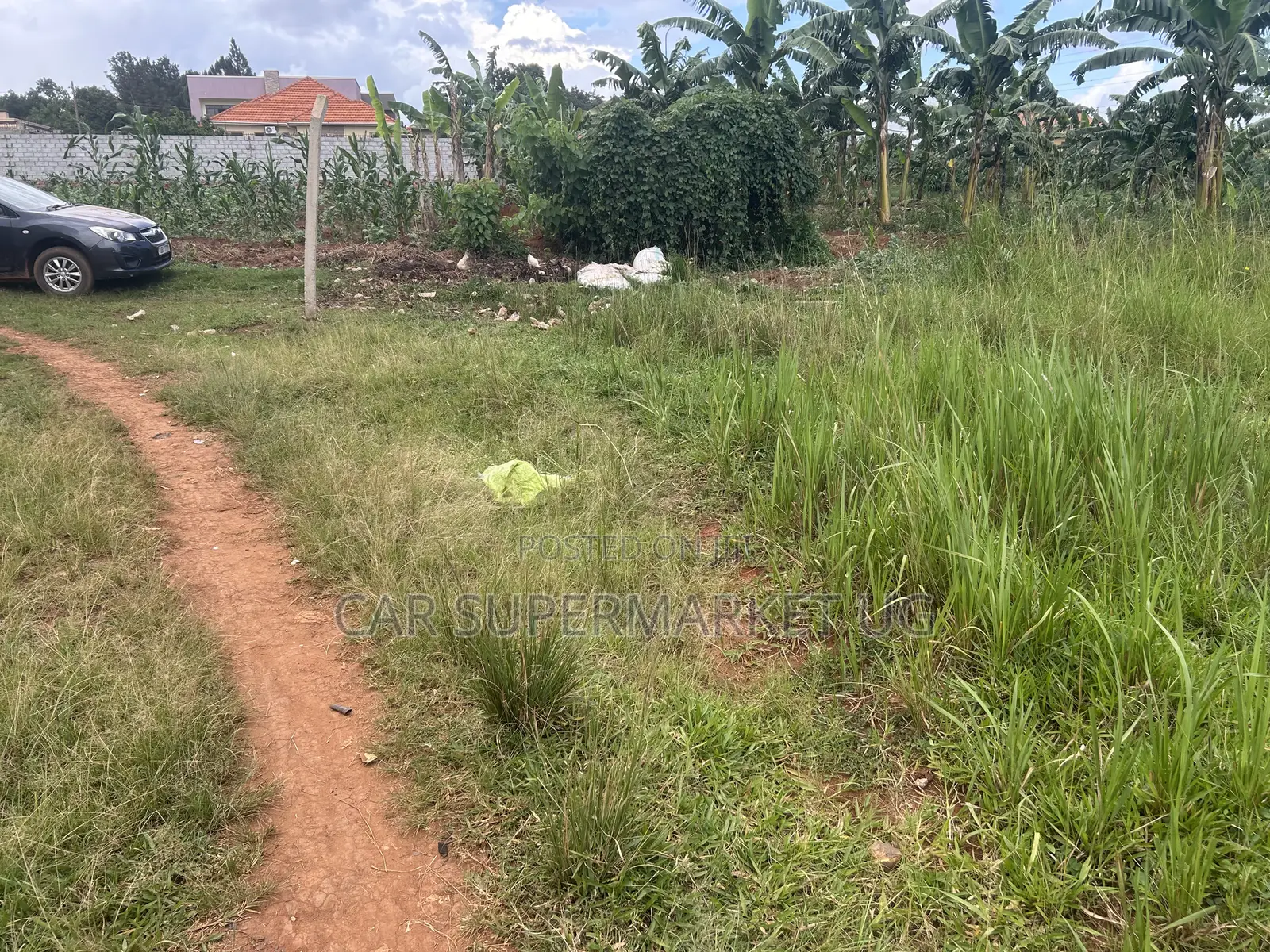 30 Decimals in Buwate. 50 Meters Buwate Road. At Ugx 360m