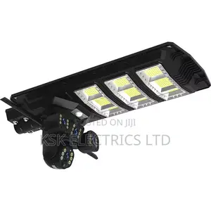 V380 Pro Three Screens Wifi 4g PTZ Solar Camera