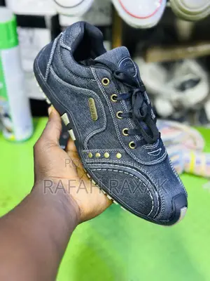 Classic Black Denim Sky View Casual Fashion Designer Sneaker