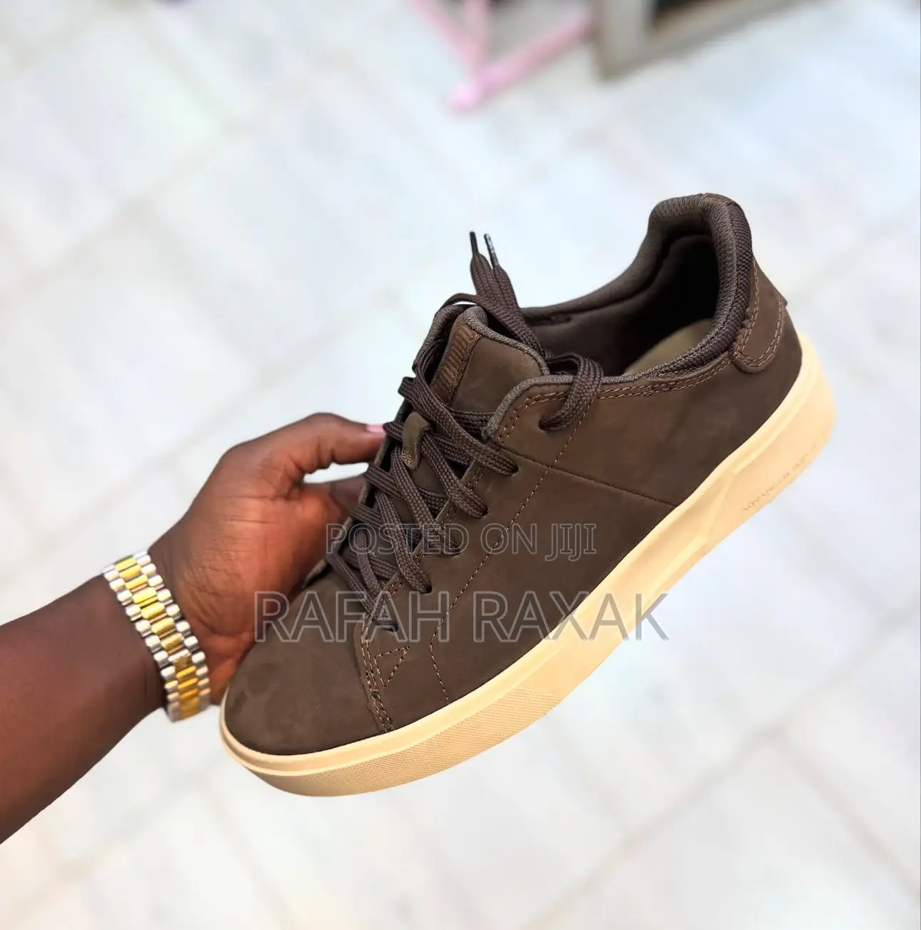 Original Coffee Brown Cat Low Casual Leather Sneakers