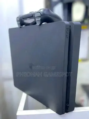 Playstation 4 Slim Ps4 Slim Chipped Console 10 Games