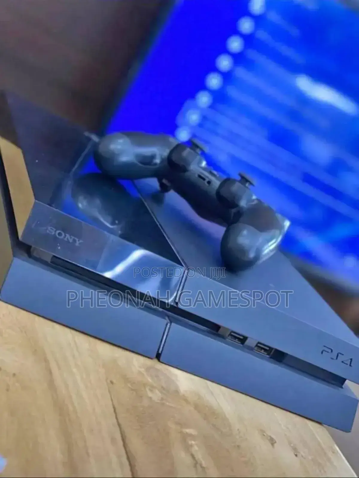 Playstation 4 Standard Standard. Chipped With 10 Games