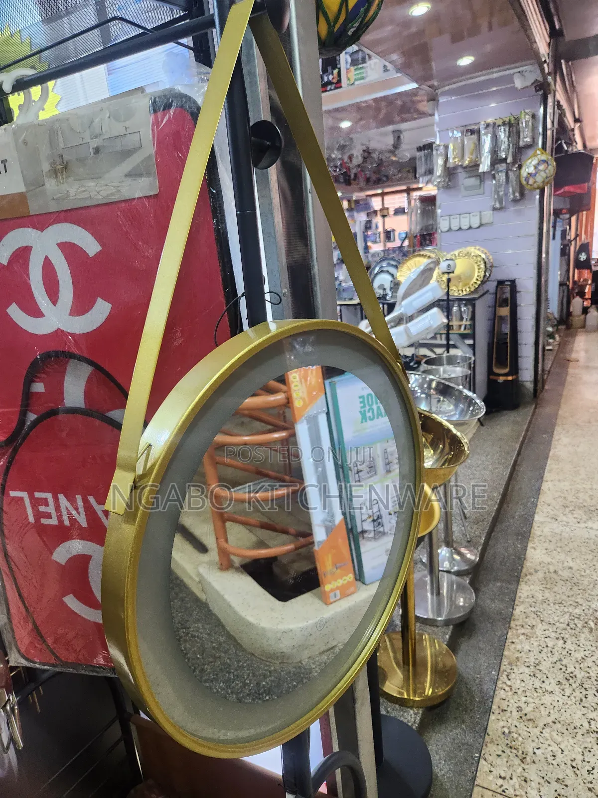 Mirror Round Design
