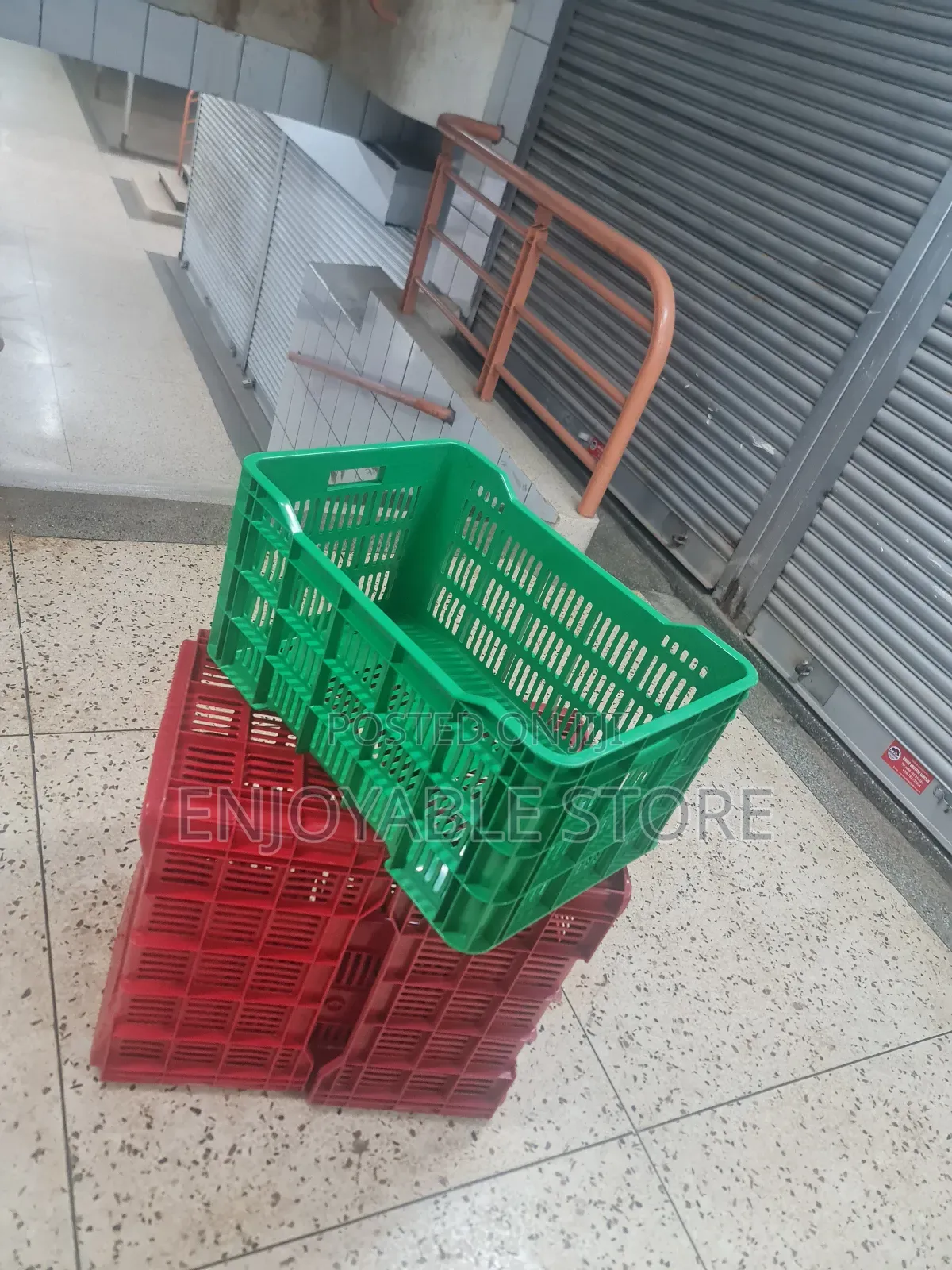 Plastic Crates Vegetables.Utility Multipurpose Crates