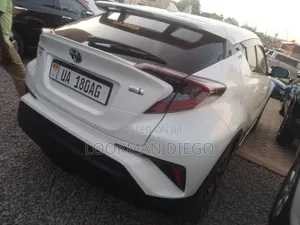 Toyota C-HR 2017 Off white