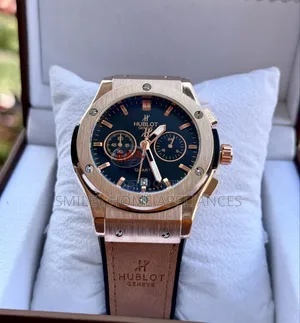 Hublot Geneve Men's Authentic Time Piece at Give Away Price
