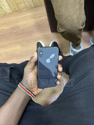 Apple iPhone X 64 GB Black