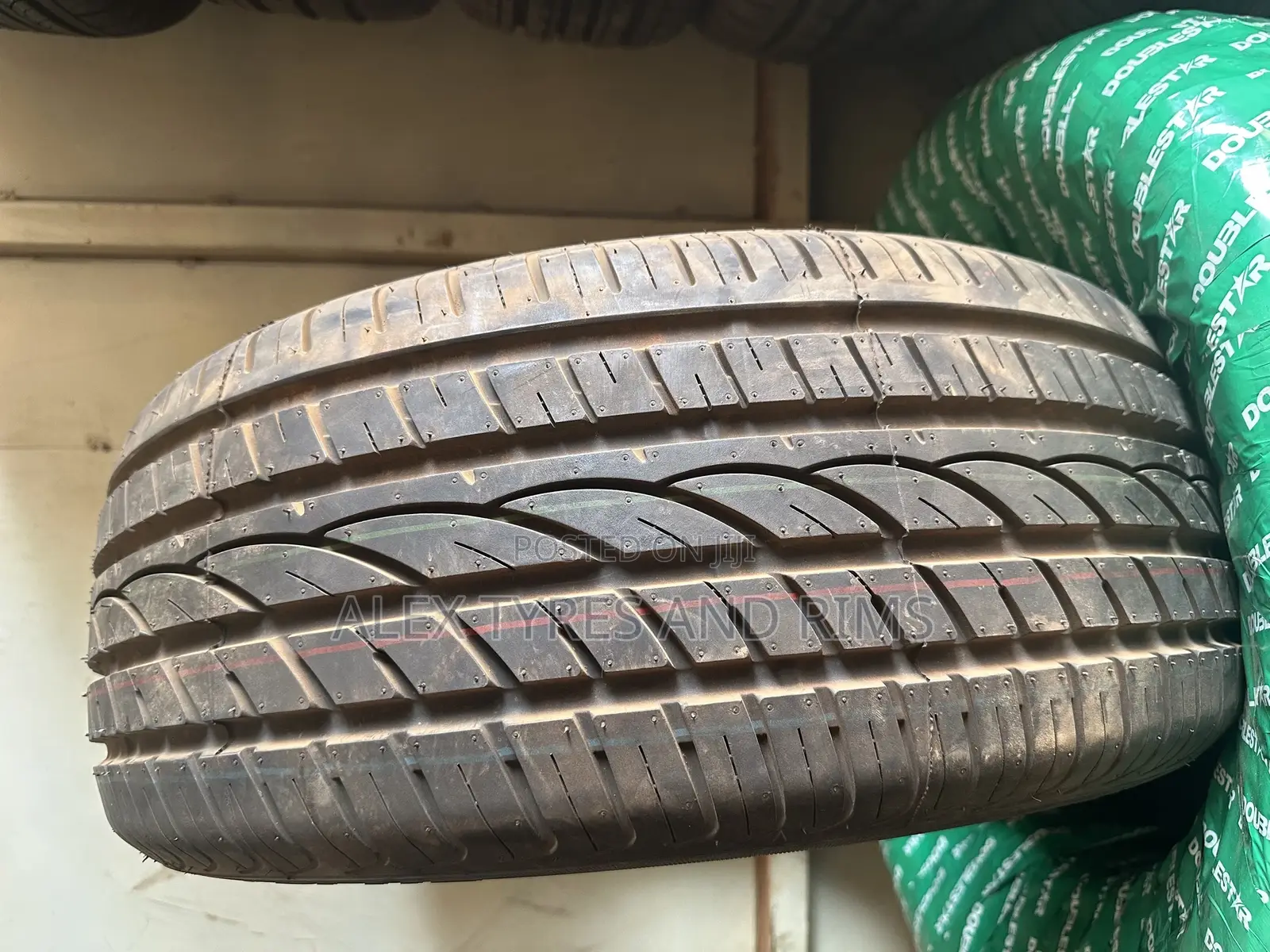 215/55r16 New Tyre