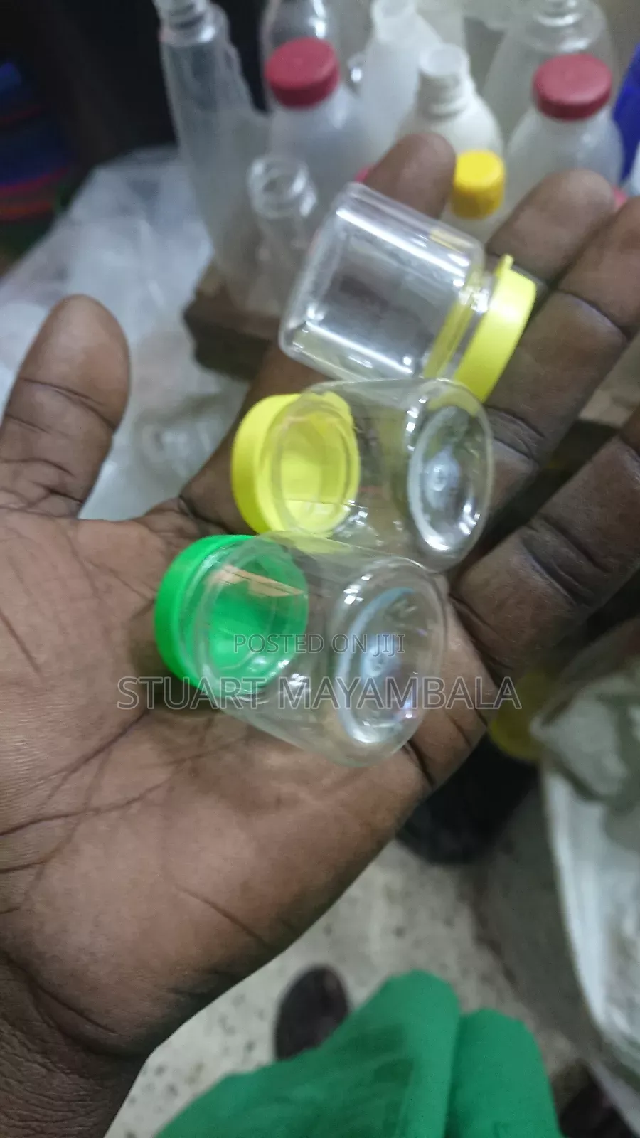 Ripbarm Containers