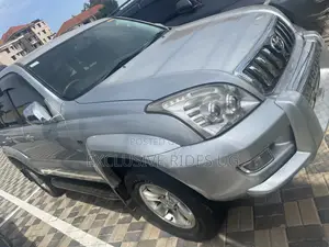 Photo - Toyota Land Cruiser Prado 2006 Silver
