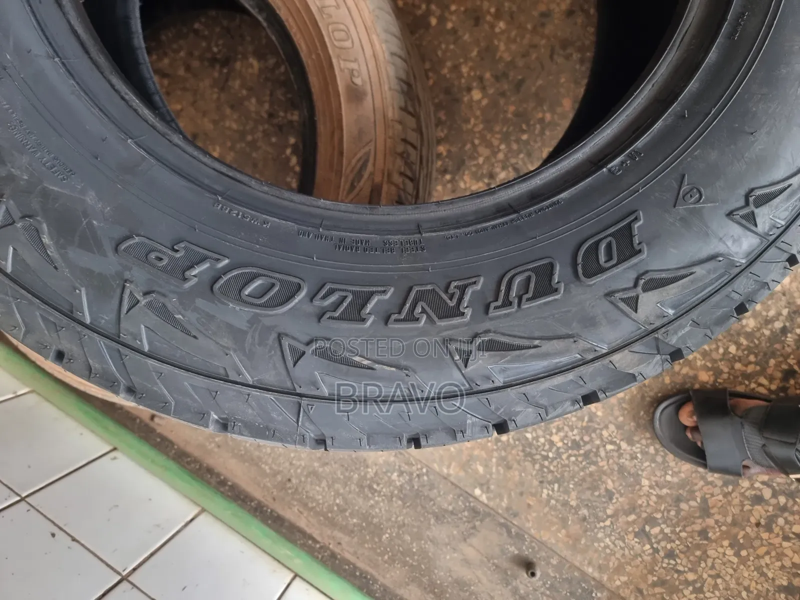 285/60r18 Dunlop Tires .