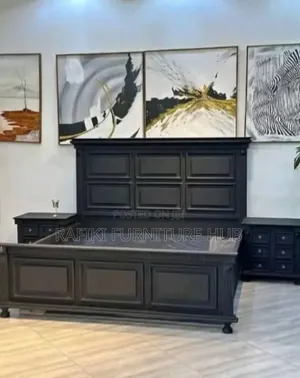 5by6 Black Bed With 2bedside Drawers
