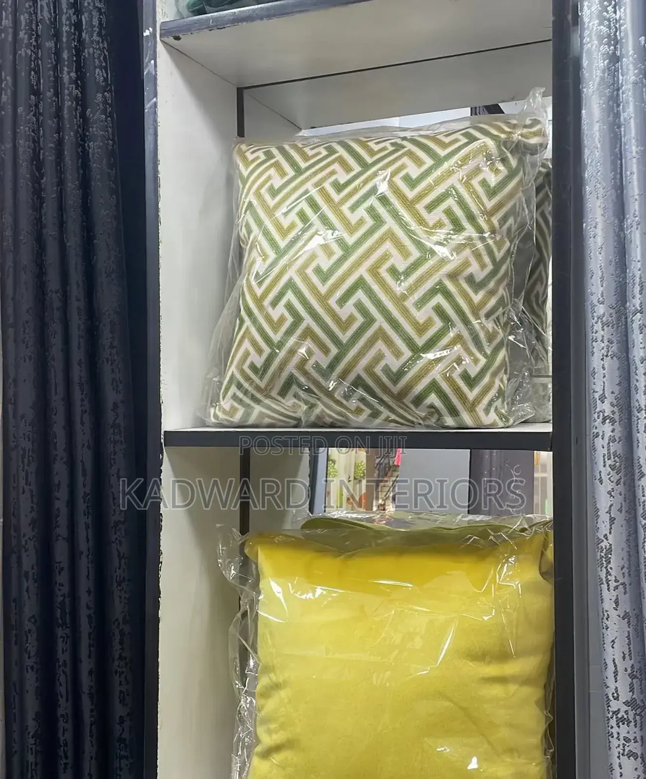Posh Fibre Throw Cushions