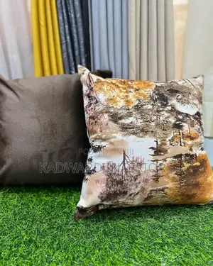 Posh Fibre Throw Cushions